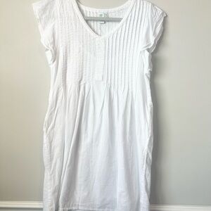 Abentura white mini dress size small